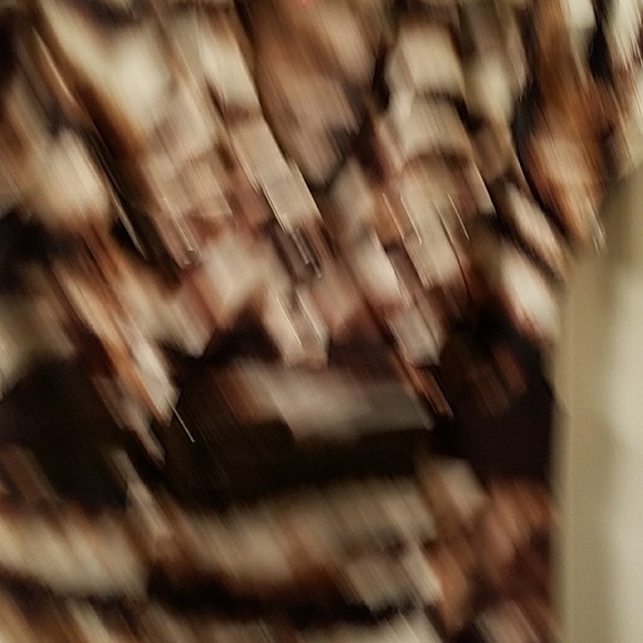 Animal print blouse with belt - Picture 3 of 5